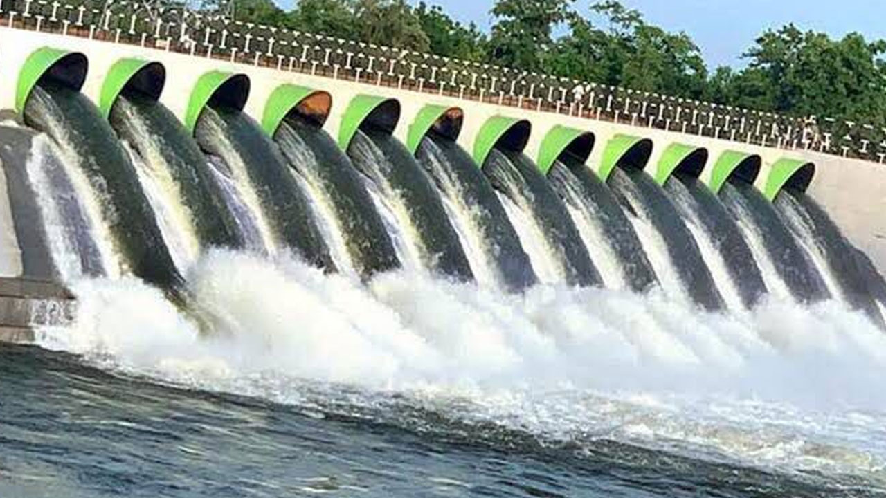 KTR | కాళేశ్వరం రైతాంగానికి జీవనాడి.. బాహుబ‌లి మోటార్ల‌తో రివ‌ర్స్ పంపింగ్ : మంత్రి కేటీఆర్‌