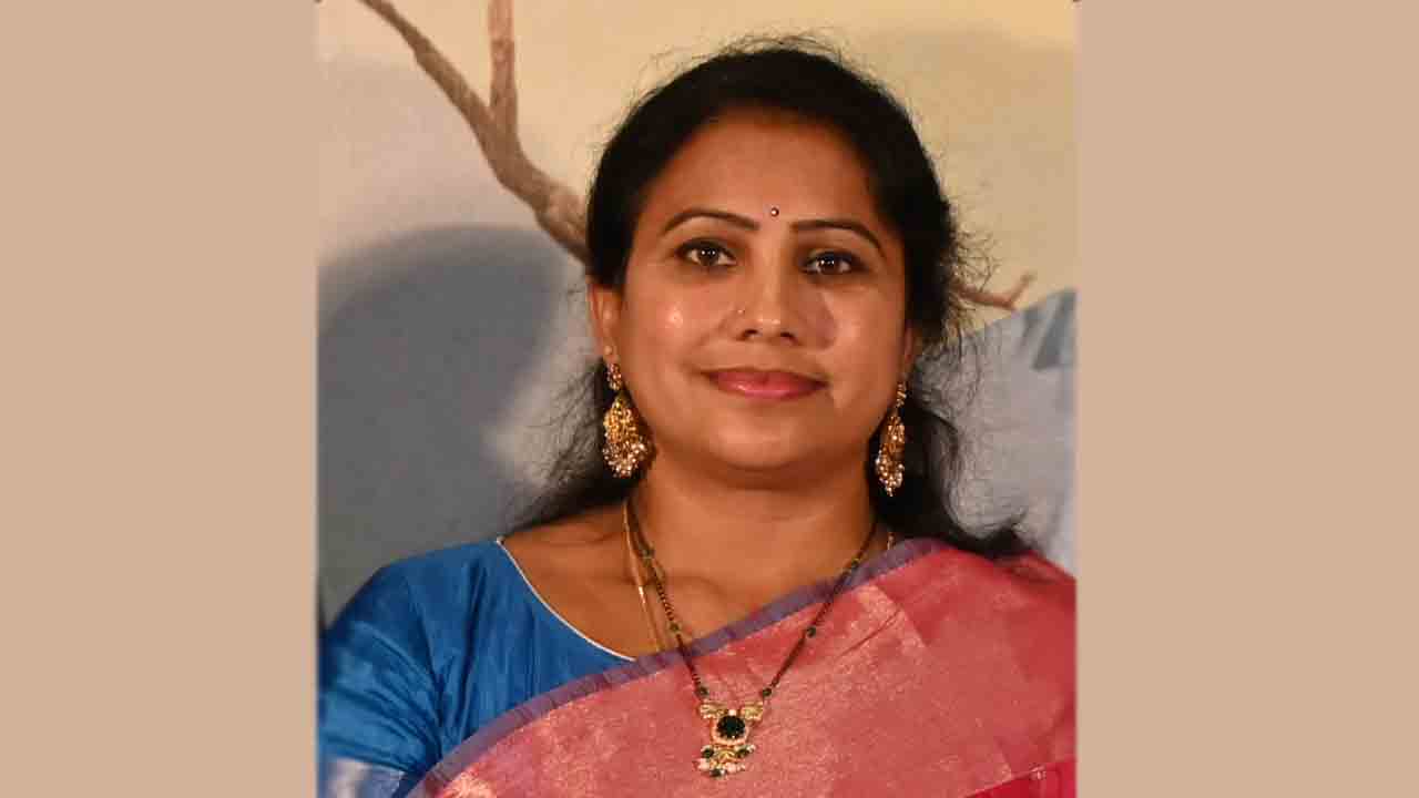 నవ్వినవాళ్లే మెచ్చుకుంటున్నారు