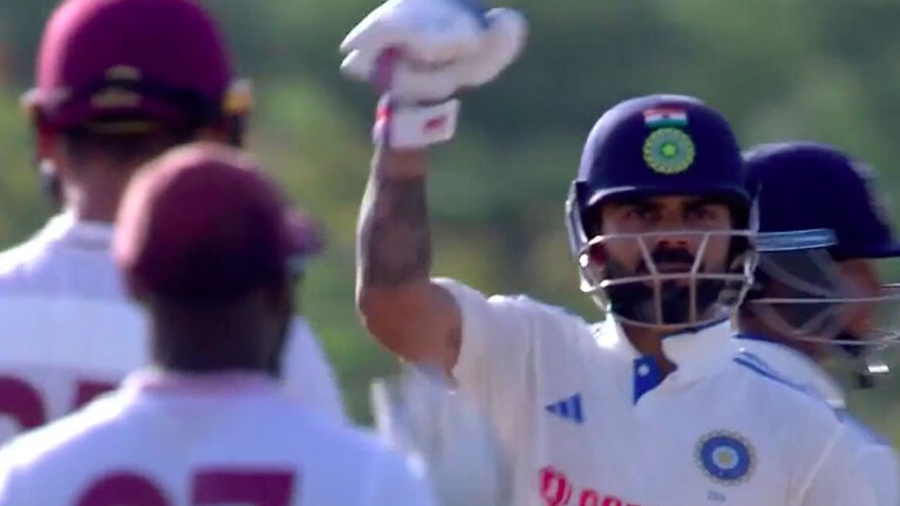 Virat Kohli: ఆడింది 81 బంతులు… కొట్టింది ఒక్క ఫోరు..దానికి సెంచరీ లెవెల్‌లో సెలెబ్రేషన్‌!!