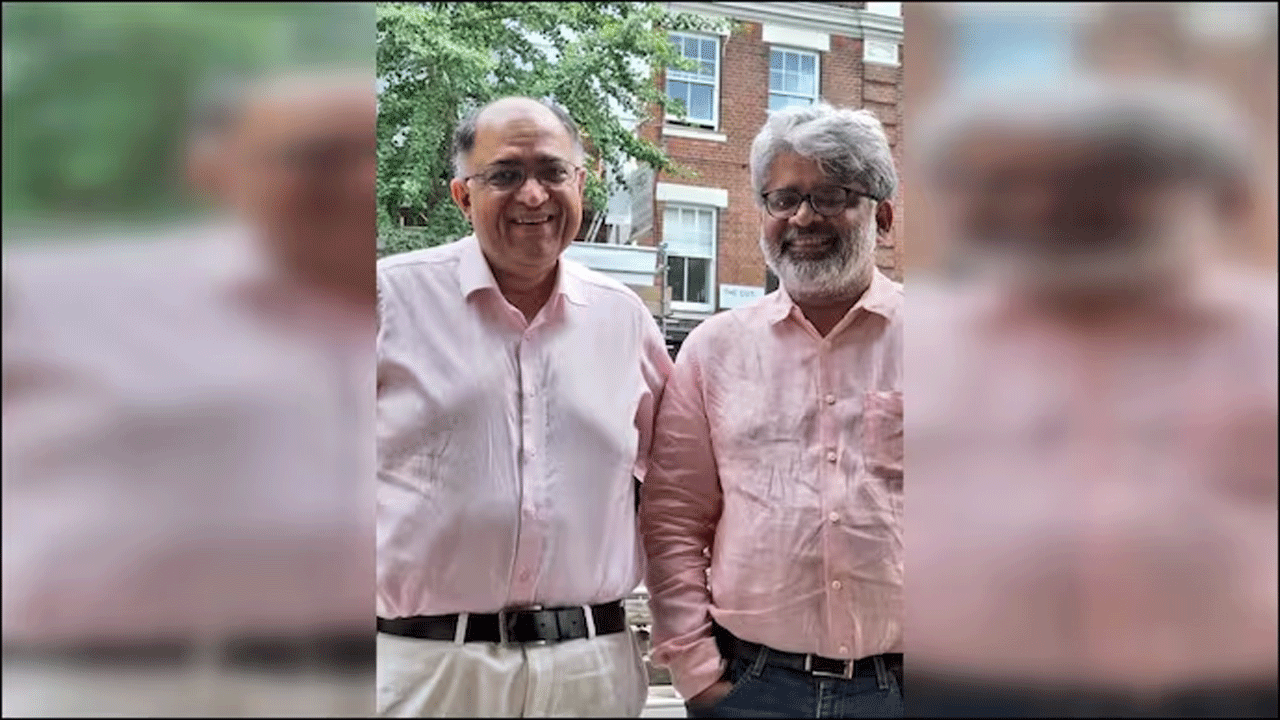 Viral Pic | వైర‌ల్ అవుతున్న కేంబ్రిడ్జ్‌ క్లాస్‌మేట్స్ రీయూనియ‌న్ పిక్