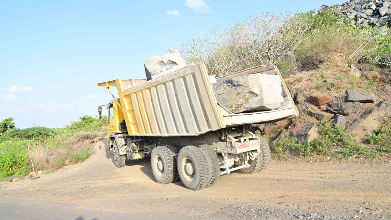 Lorry