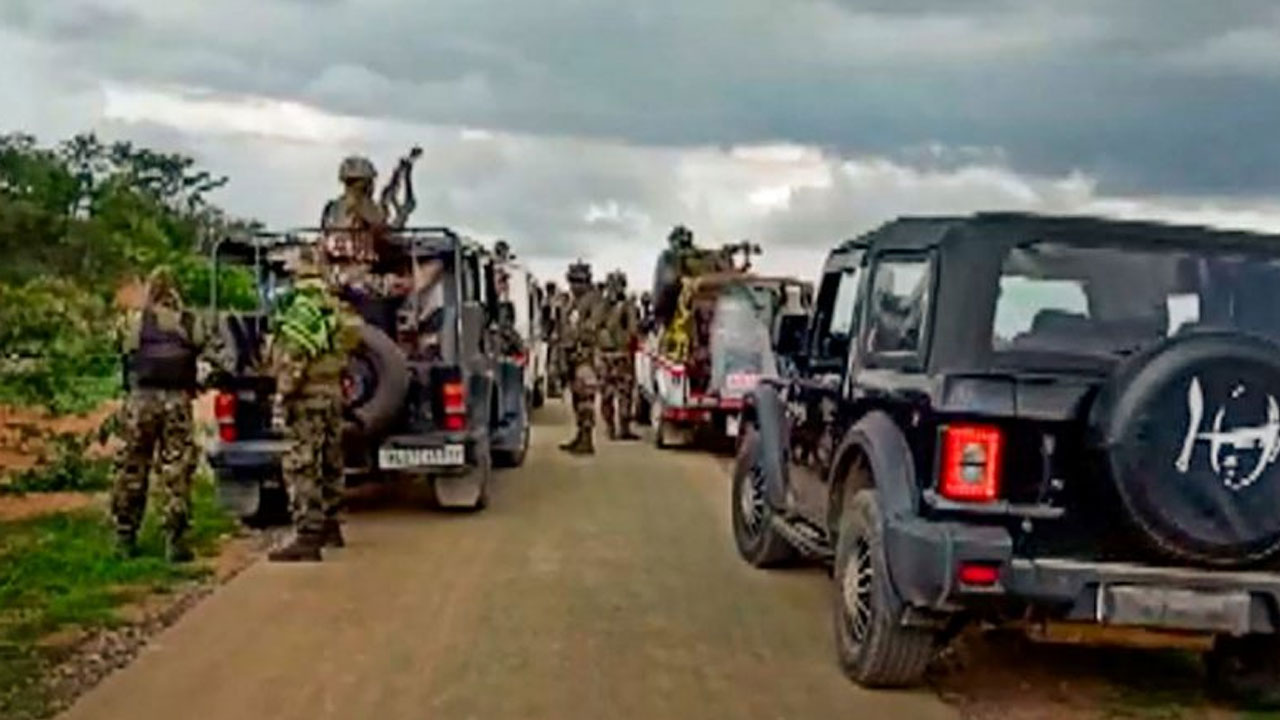 Manipur violence: ఈయూ పార్ల‌మెంట్‌లో మ‌ణిపూర్ హింస‌పై తీర్మానం.. అది అంత‌ర్గ‌త స‌మ‌స్య అన్న ఇండియా