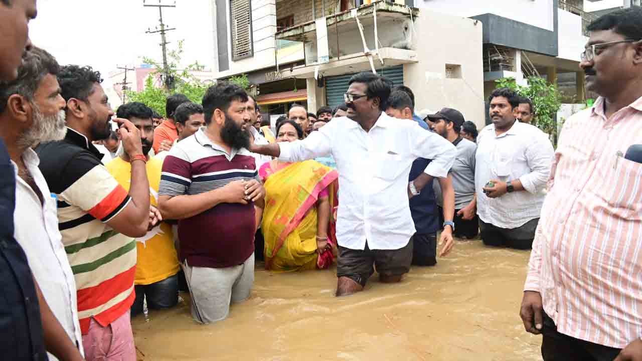 జల దిగ్బంధం