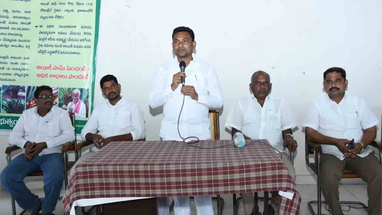 రైతులను ఆదుకున్నది బీఆర్‌ఎస్‌ ప్రభుత్వమే..