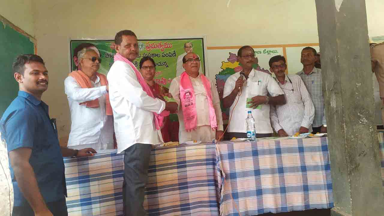 పోడు పట్టాల పంపిణీ చరిత్రాత్మకం