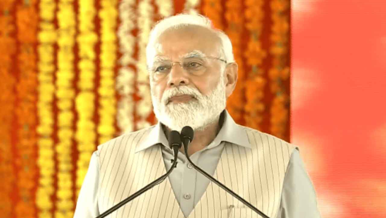 PM Modi | ప్రధాని మోదీ సభకు విజయశాంతి, మాజీ ఎంపీ వివేక్ ఎందుకు రాలేదు?