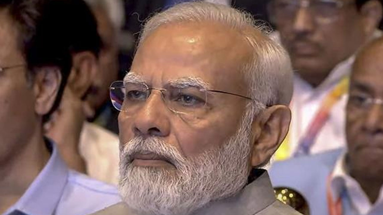 మోదీ పర్యటనకు ముందే బీజేపీలో విభేదాలు.. నర్సంపేటలో జితేందర్‌రెడ్డి ఎదుటే బీజేపీ ఆఫీసు ధ్వంసం