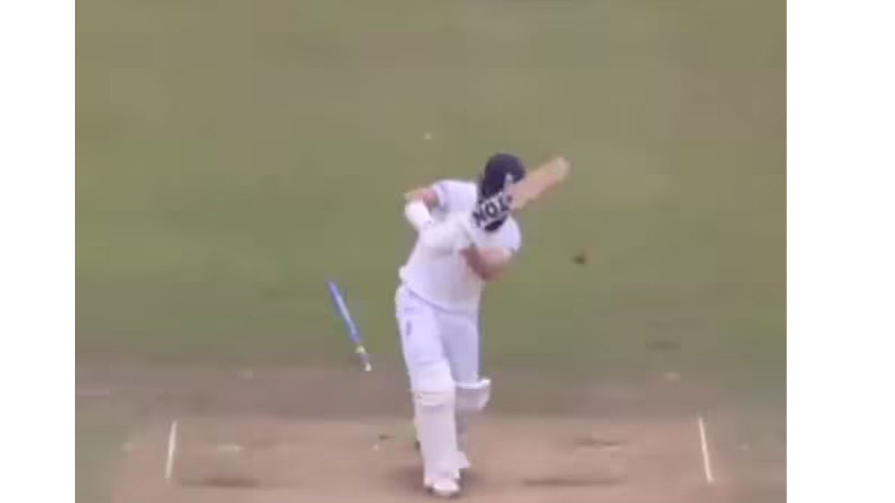 Mitchell Starc: మిచెల్ స్టార్క్ అద్భుత‌మైన బౌలింగ్..  క్లీన్ బౌల్డ్ అయిన మొయిన్ అలీ.. వీడియో