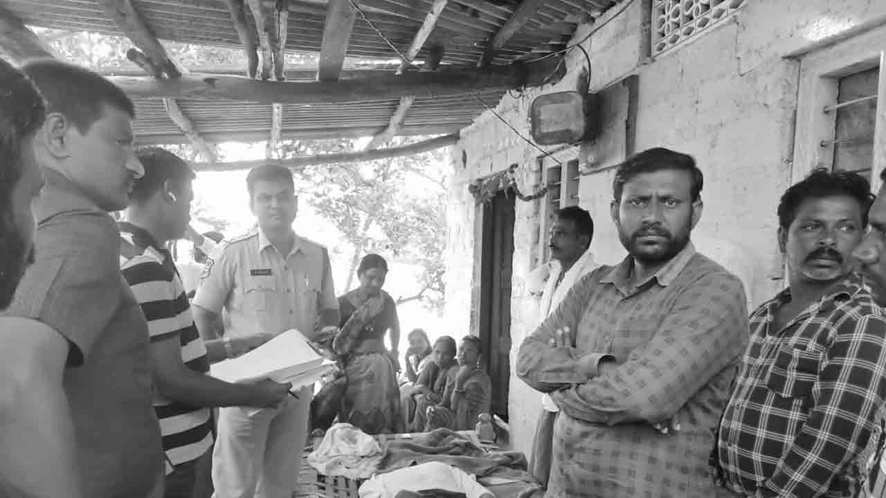 Brutal murder | కరీంనగర్‌ జిల్లాలో విషాదం..దివ్యాంగుడి దారుణ హత్య