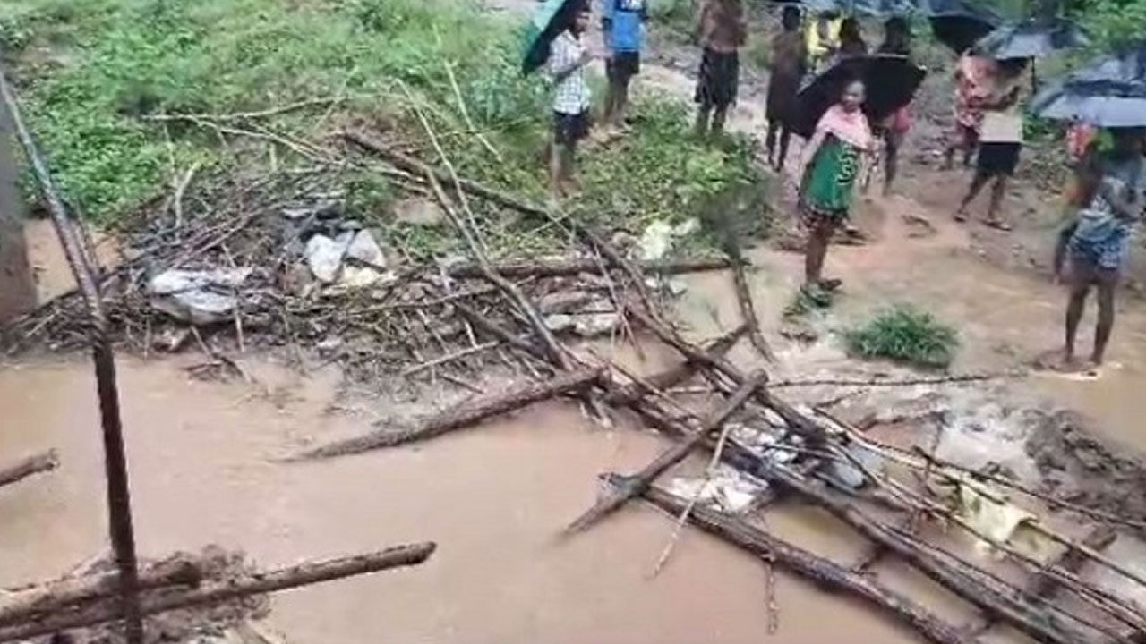 Odisha | ఒడిశాలో ఘోర ప్ర‌మాదం.. క‌ల్వ‌ర్టు కూలి ఐదుగురు మృతి