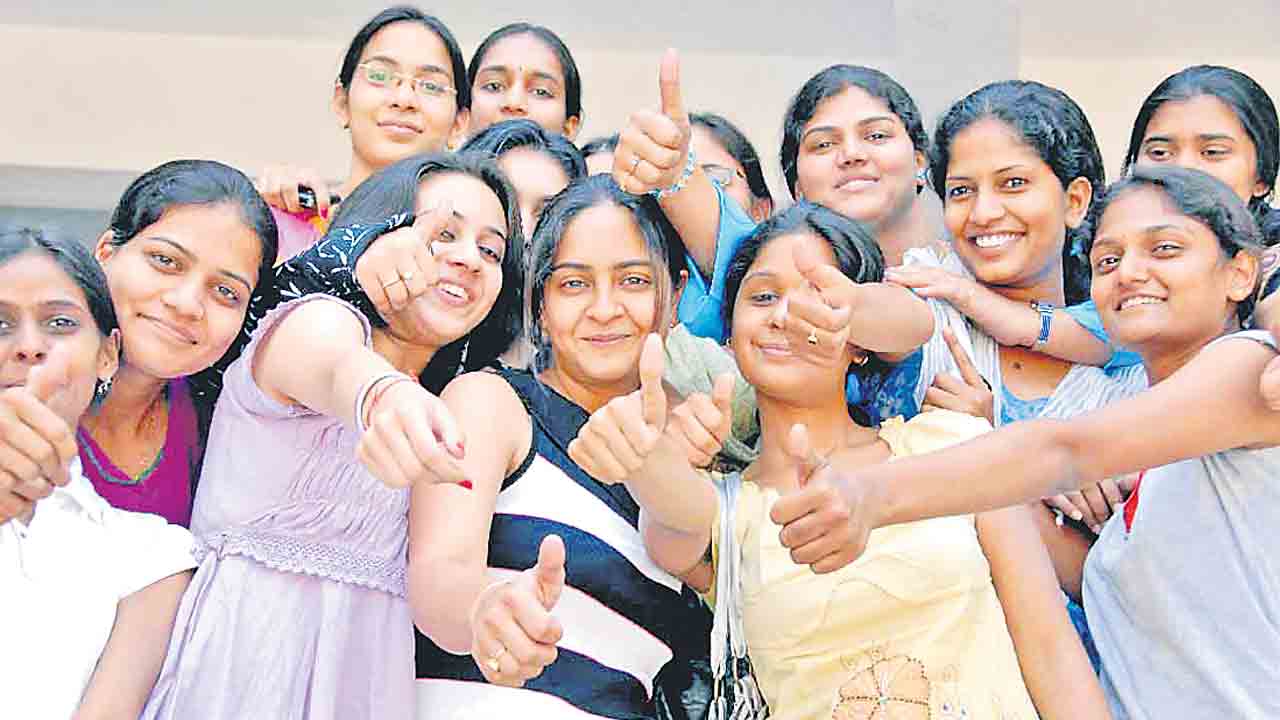 ఓపెన్‌గా చ‌దివేద్దాం