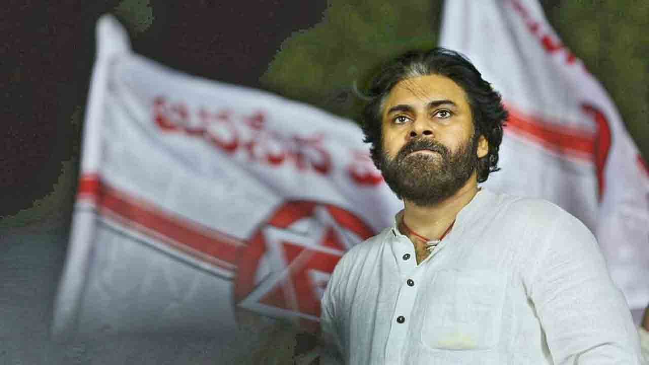 మంగళవారం ఉదయం పవన్‌ కళ్యాణ్‌ ఇన్‌స్టా ఖాతాను తెరవగా.. కొద్దిసేపటికే వెరిఫైడ్‌ టిక్‌ కూడా లభించింది.
