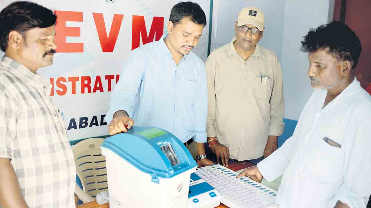 ఇలా ఓటేయాలి..