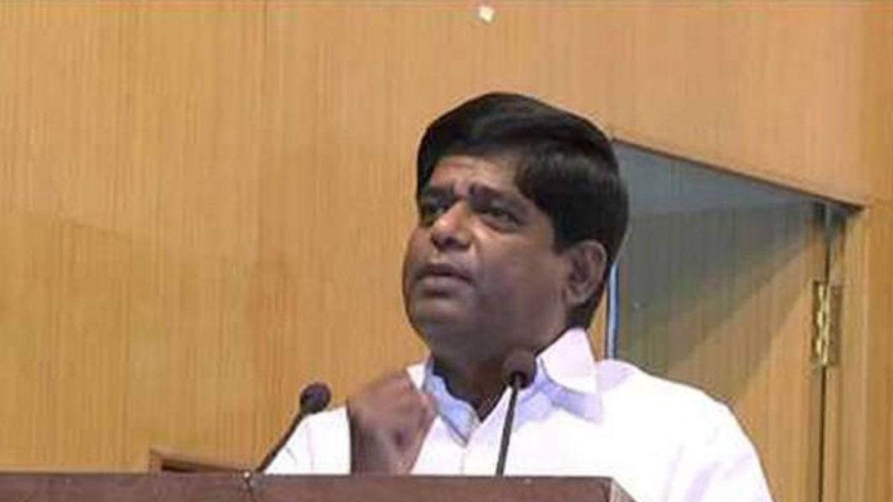 V Prakash | రేవంత్ రెడ్డివి అజ్ఞాన‌పు మాట‌లు.. నిప్పులు చెరిగిన వీ ప్ర‌కాశ్‌