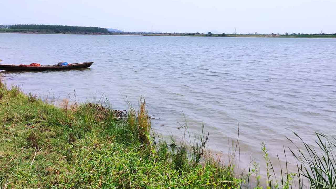 ప్రాణహితలో వరద తగ్గుముఖం