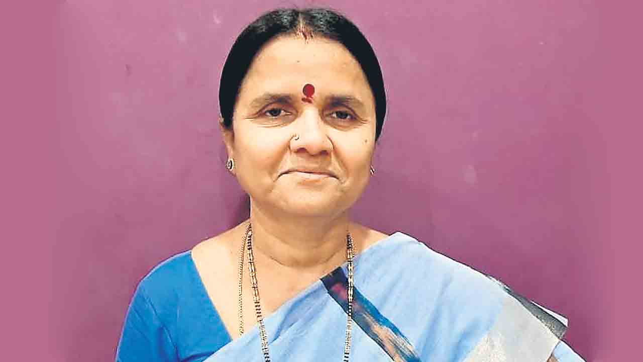 కరీంనగర్‌ డీఐఈవో రాజ్యలక్ష్మి హఠాన్మరణం