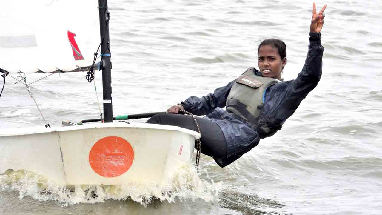 ఆకట్టుకున్న ధరణి, మల్లేశ్‌