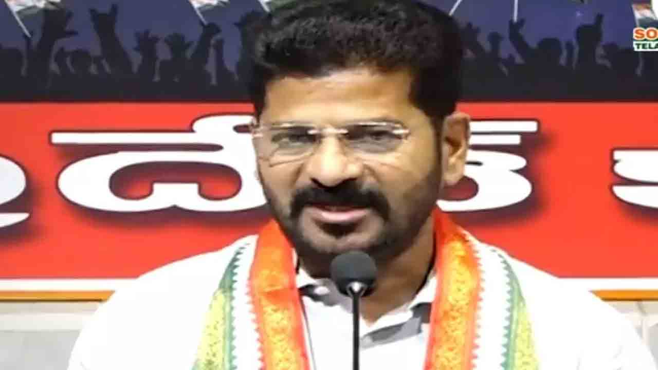 Revanth Reddy | రేవంత్‌పై దొమ్మరుల కన్నెర్ర.. ఊరూరా చెప్పు దెబ్బలతో దిష్టిబొమ్మల ఊరేగింపు