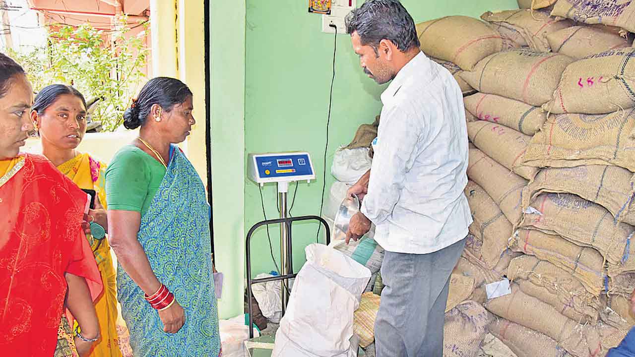 బియ్యం లెక్క.. పక్కా..