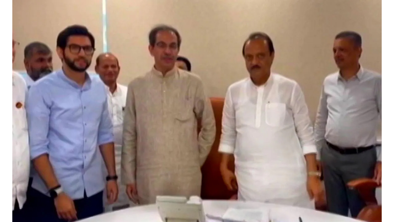 uddhav-ajit pawar| ఉద్ధవ్‌ ఠాక్రేతో ఎన్సీపీ రెబల్‌ నేత అజిత్‌ పవార్‌ భేటీ!