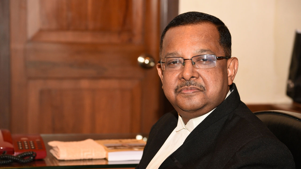 Ujjal Bhuyan | హైకోర్టు ప్ర‌ధాన న్యాయ‌మూర్తి ఉజ్జ‌ల్ భూయాన్‌కు వీడ్కోలు