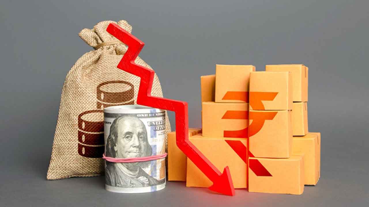 Indian Rupee | అంతకంతకూ పడిపోతున్న రూపాయి విలువ.. నాలుగు రోజుల్లో ఎంత తగ్గిందంటే..