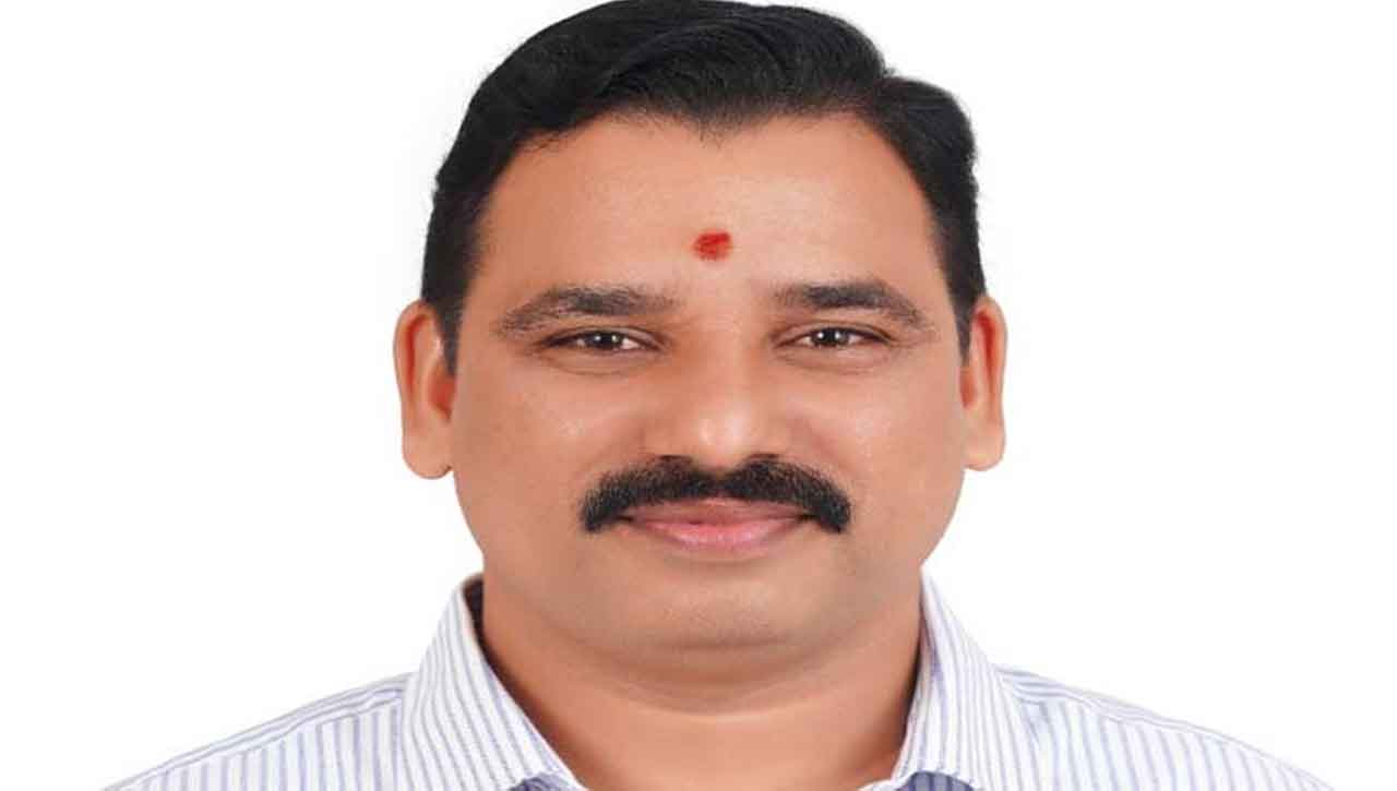 బిల్లు ఆపి ఆరోపణలా?: వాసుదేవరెడ్డి