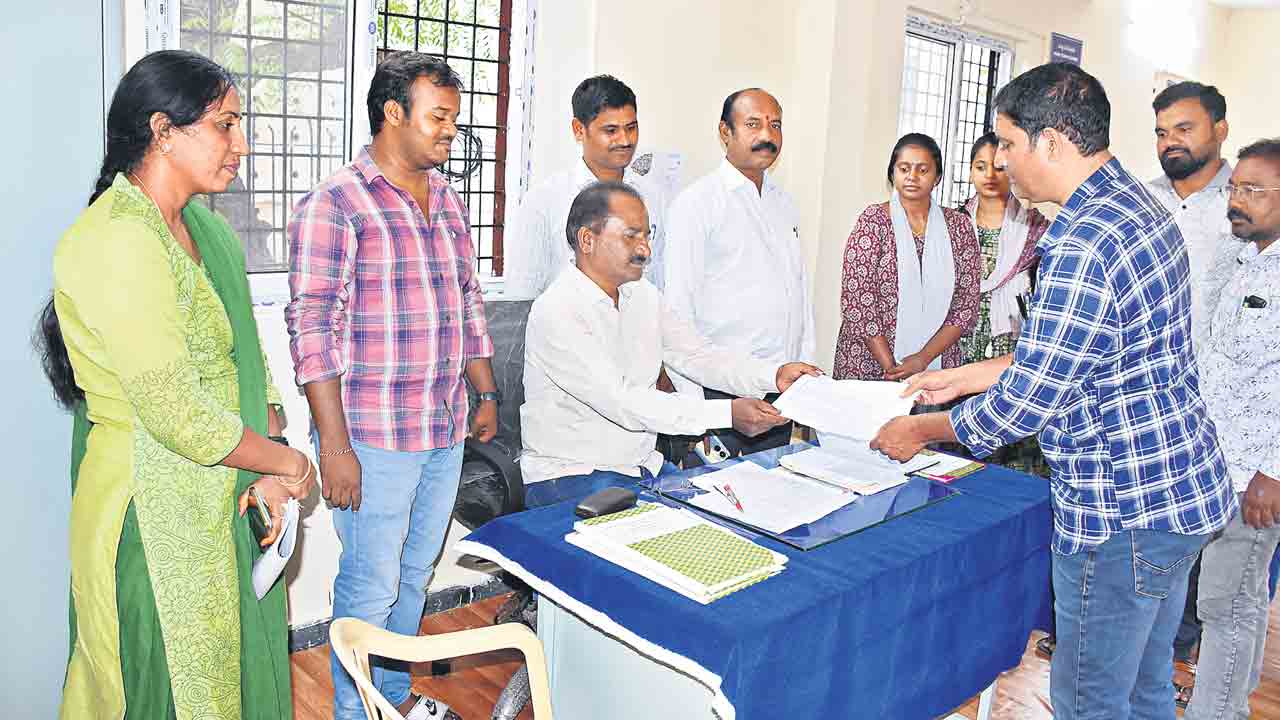 Ward Office