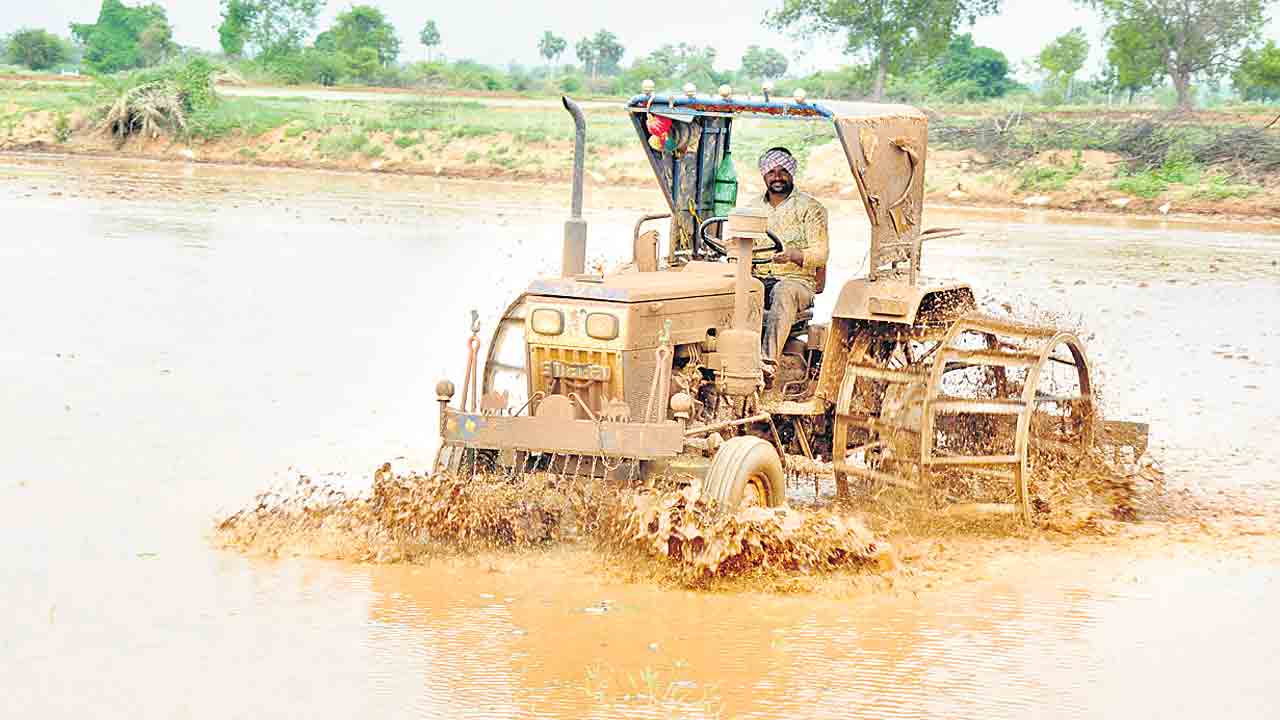 రుణమాఫీ.. రైతు హ్యాపీ