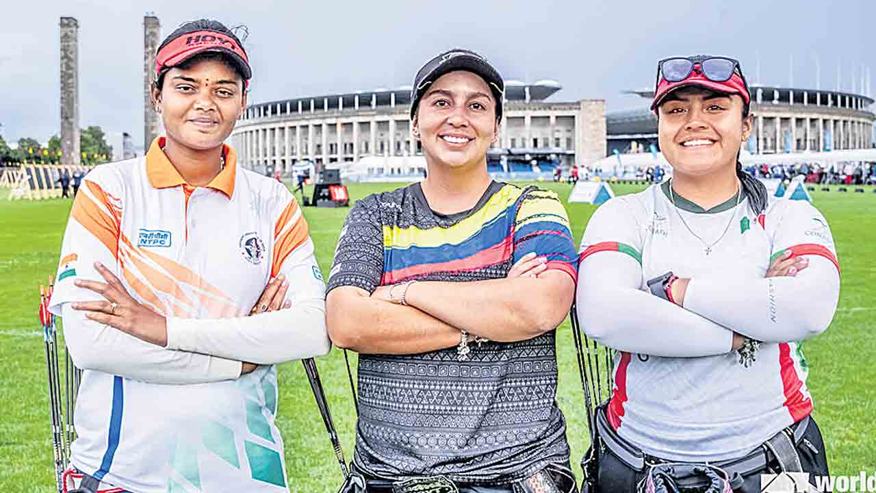 ఆర్చరీ ప్రపంచ ఛాంపియన్‌షిప్‌లో ఫైనల్‌కు చేరిన భారత్‌
