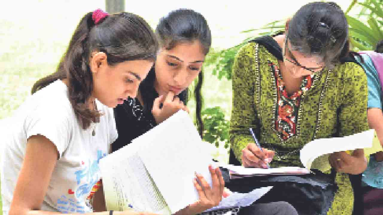 డిగ్రీలో అడ్మిషన్స్‌కు ‘స్పెషల్‌ దోస్త్‌’