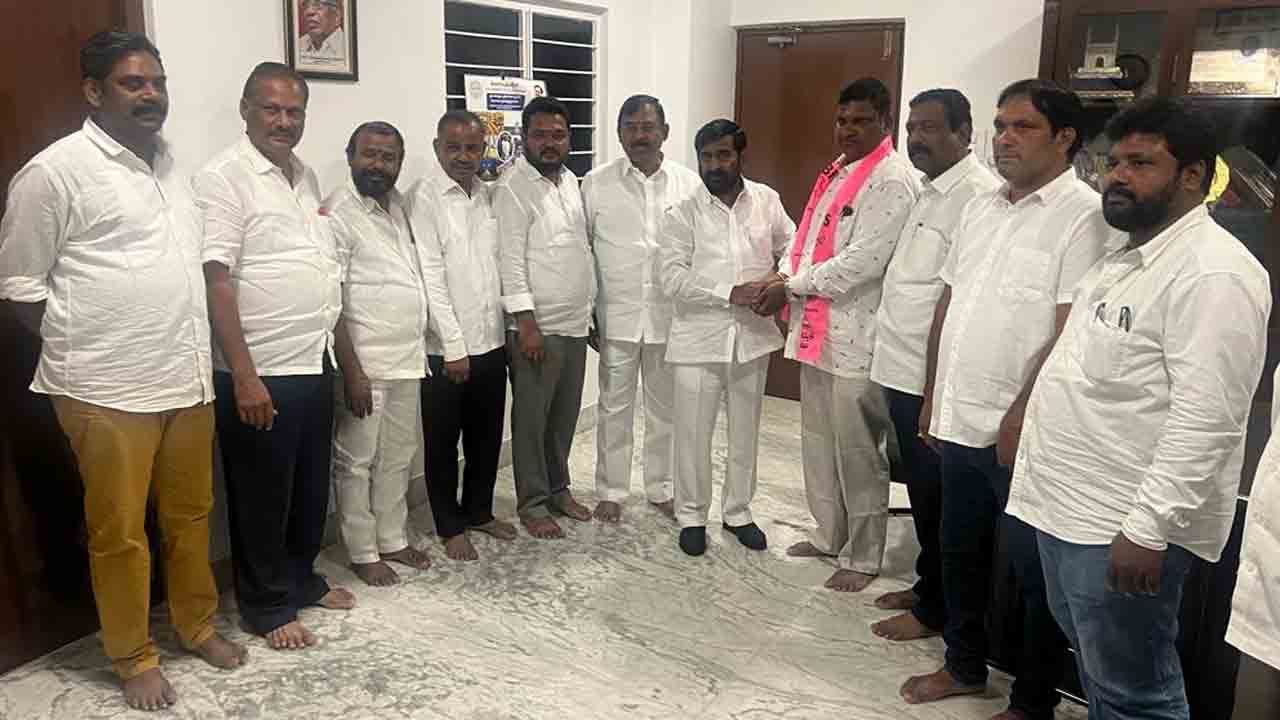 అభివృద్ధికి మద్దతుగా బీఆర్‌ఎస్‌లోకి..