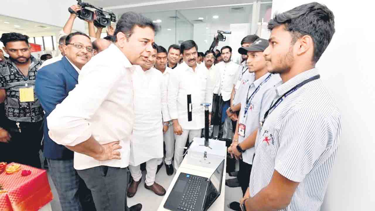 ఐటీ హబ్‌లో ట్రిపుల్‌ఐటీ ఇన్నోవేషన్‌ సెంటర్‌