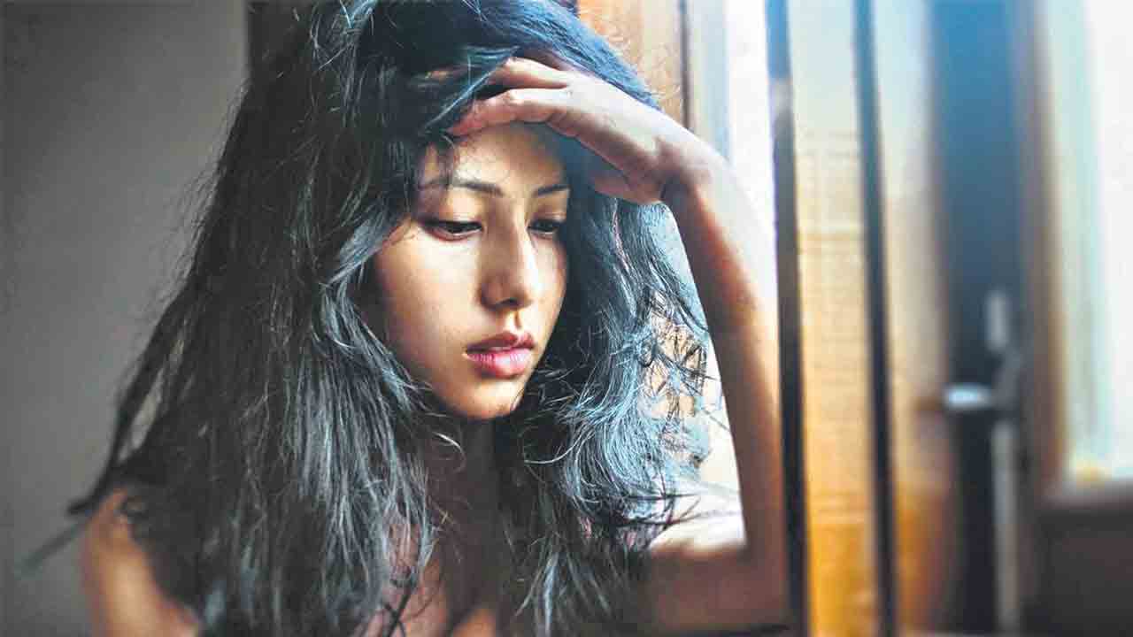 Depression | మాటిమాటికి డిప్రెషన్‌లోకి వెళ్తున్నారా? ఇది మీకోసమే!