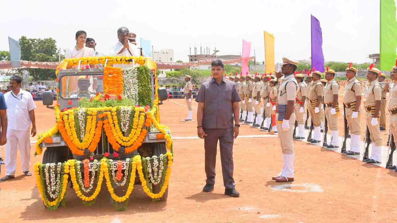 శక్తివంచన లేకుండా కృషి చేద్దాం