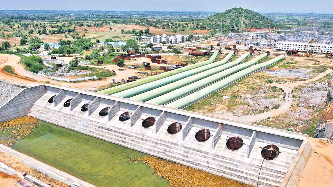 పాలమూరు పల్లెలు- నీటి ముల్లెలు