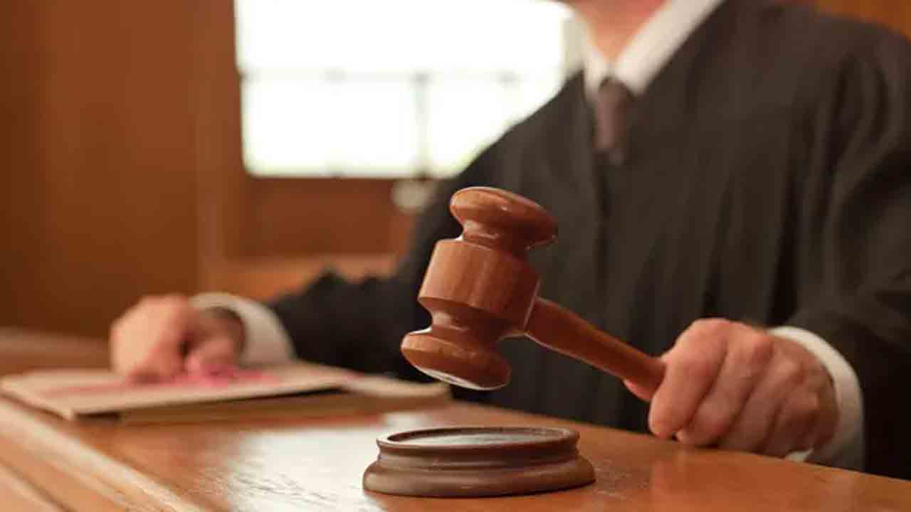 ‘రివెంజ్‌ పోర్న్‌’ కేసులో 10 వేల కోట్ల పరిహారం