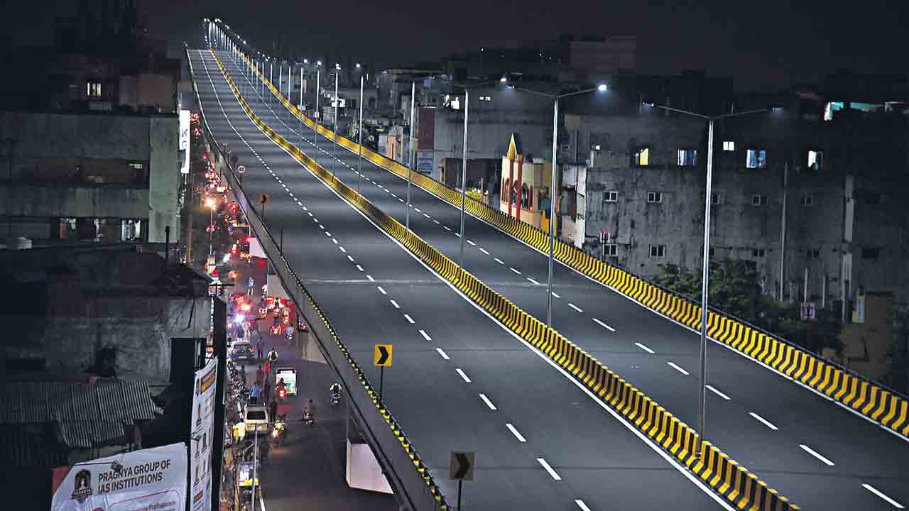 స్టీల్‌ బ్రిడ్జికి ‘నాయిని’ పేరు