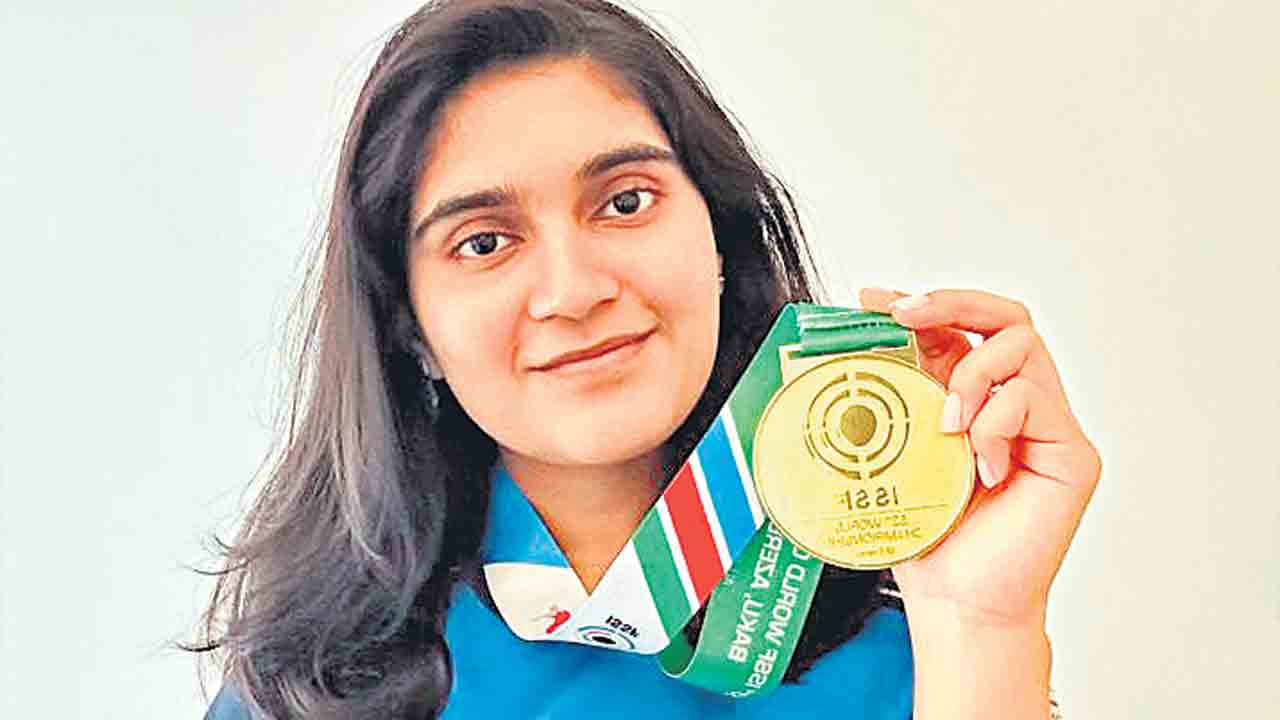 ఇషా పసిడి గురి