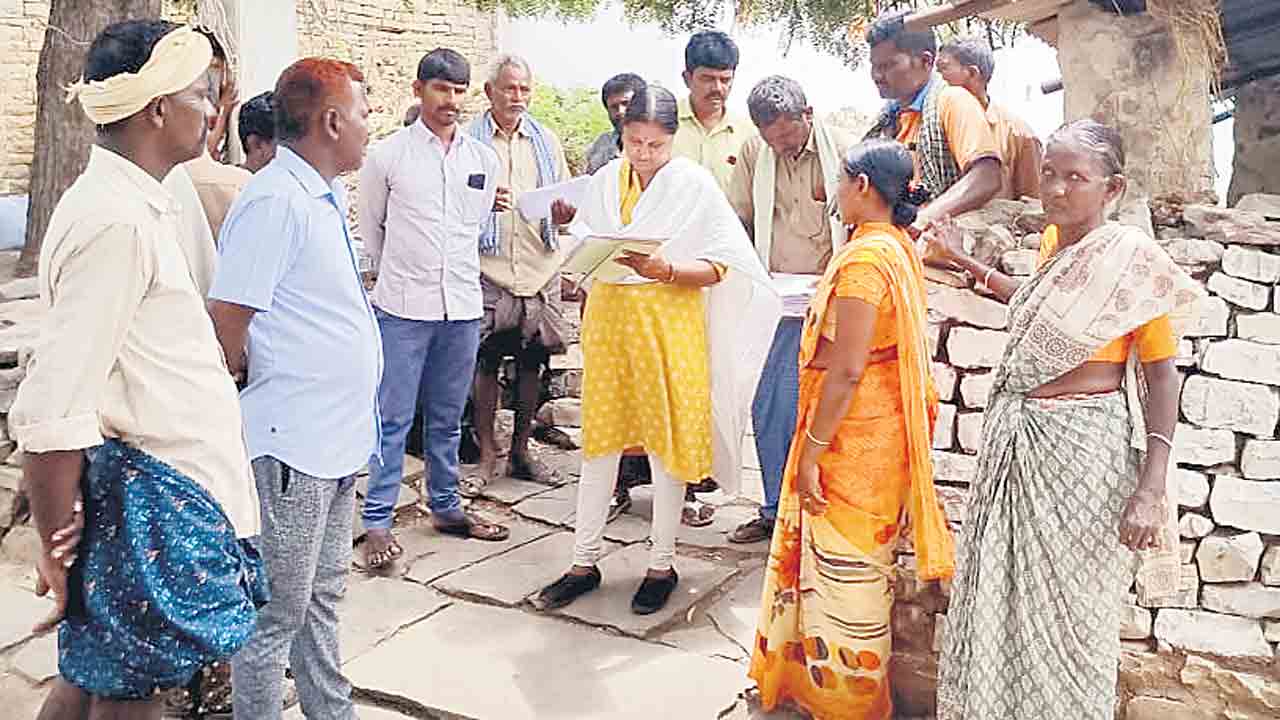 గృహలక్ష్మి పండుగ