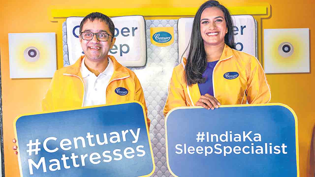 సెంచురీ మ్యాట్రెస్‌ ప్రచారకర్తగా పీవీ సింధు