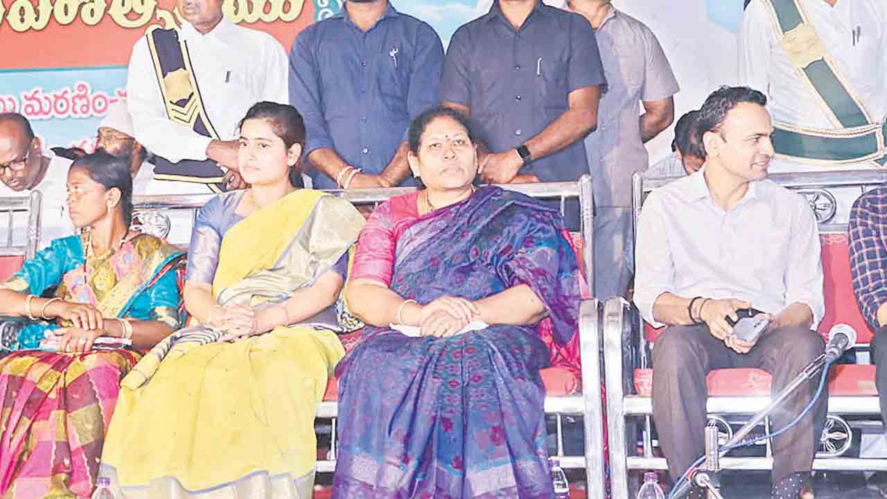 సిద్ధేశ్వర సంస్థాన్‌లో సకల సౌకర్యాలు కల్పిస్తాం