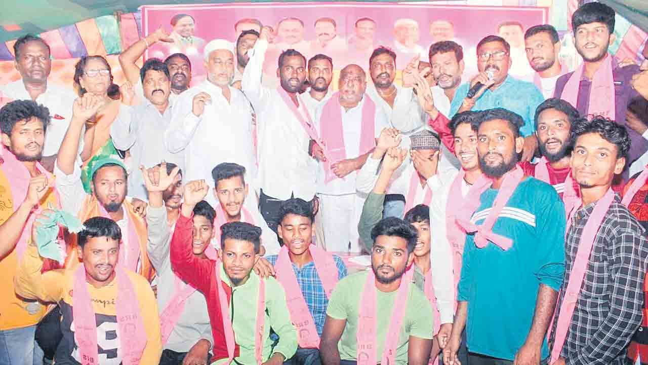 రాజకీయ లబ్ధి కోసమే గ్యాస్‌ ధర తగ్గింపు