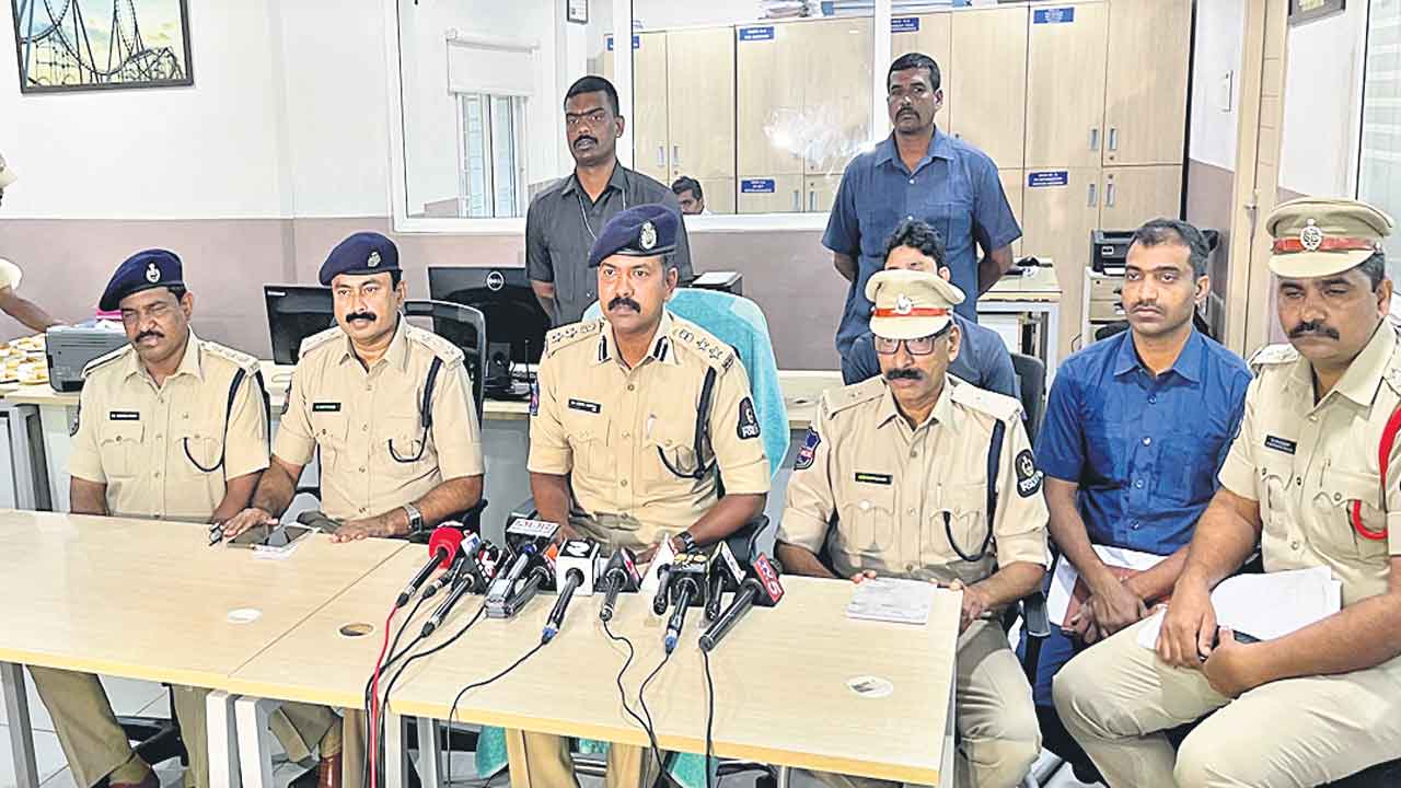 బెగ్గర్స్‌ కనిపిస్తే.. పోలీసులకు చెప్పండి