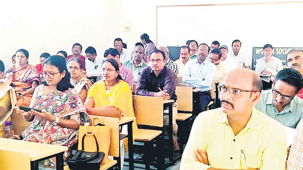 ఉన్నతికి తర్ఫీదు