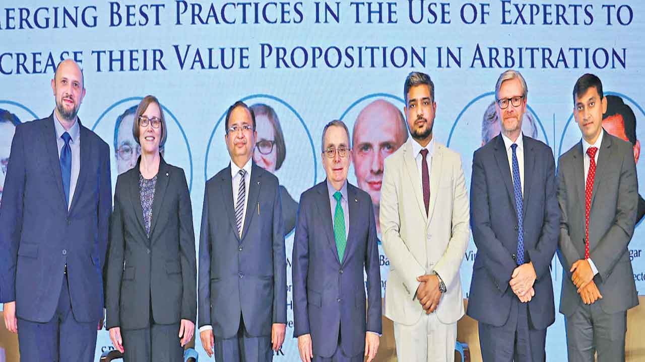 మధ్యవర్తిత్వానికి శ్రీకృష్ణుడే మార్గదర్శి