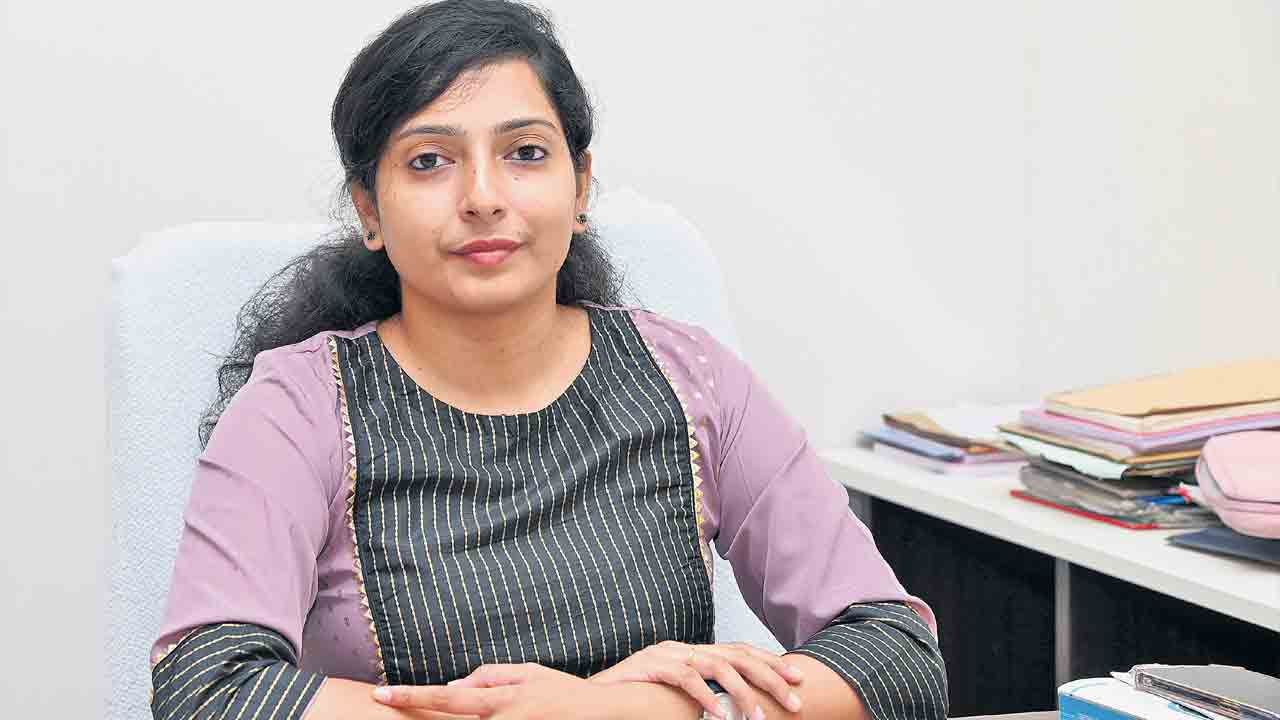 ట్రైనీ కలెక్టర్‌.. సాహస యాత్ర