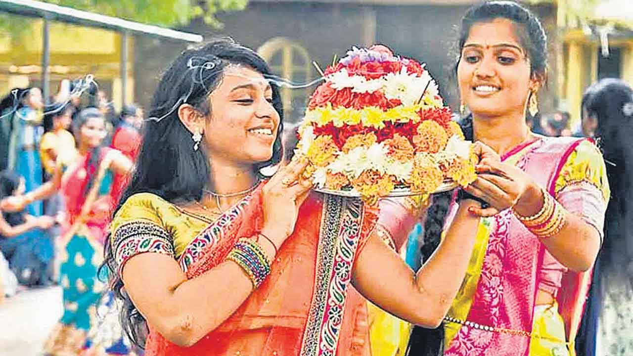 Bathukamma |  బతుకమ్మ.. మహిళా శక్తికి స్ఫూర్తి
