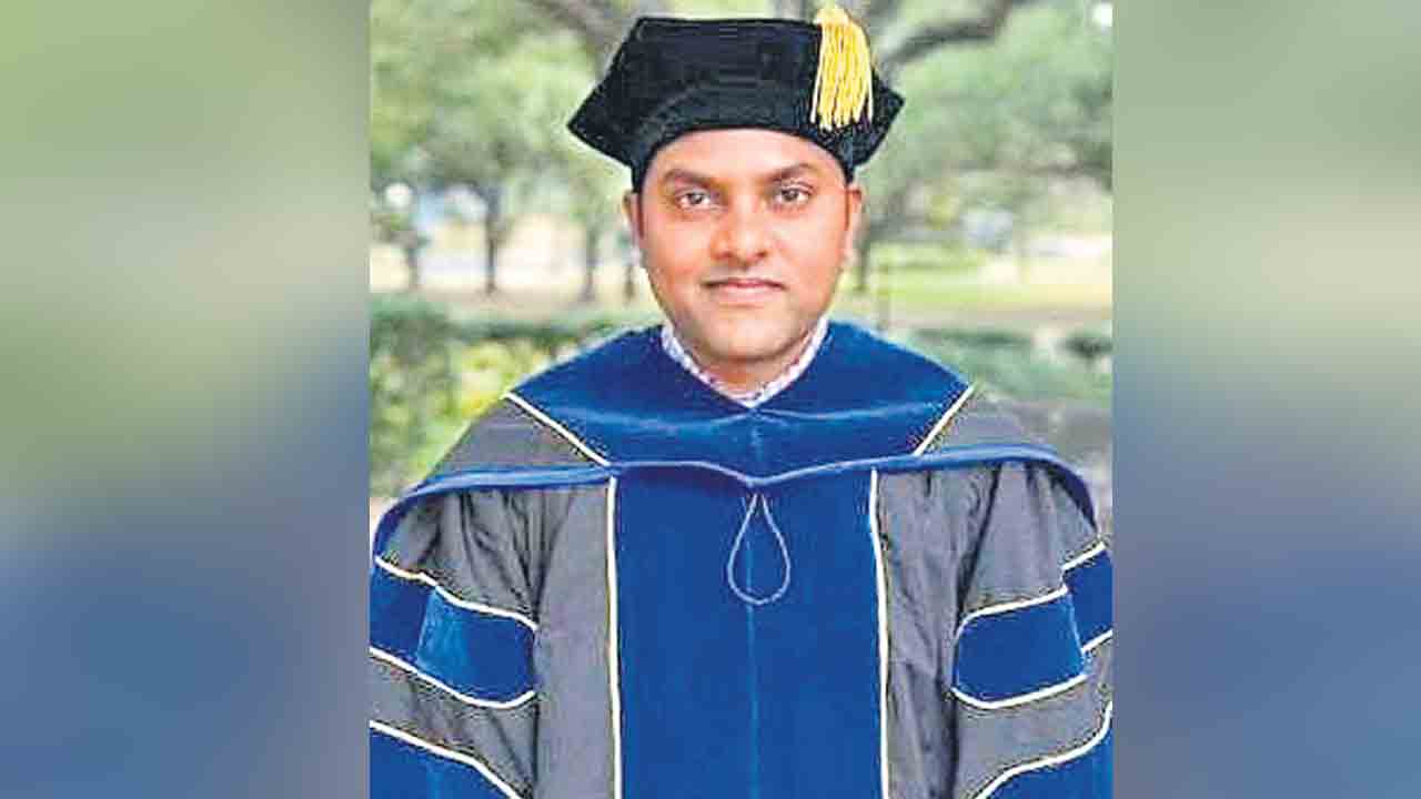 అమెరికాలో అసిస్టెంట్‌ ప్రొఫెసర్‌గా ధర్మారం బిడ్డ