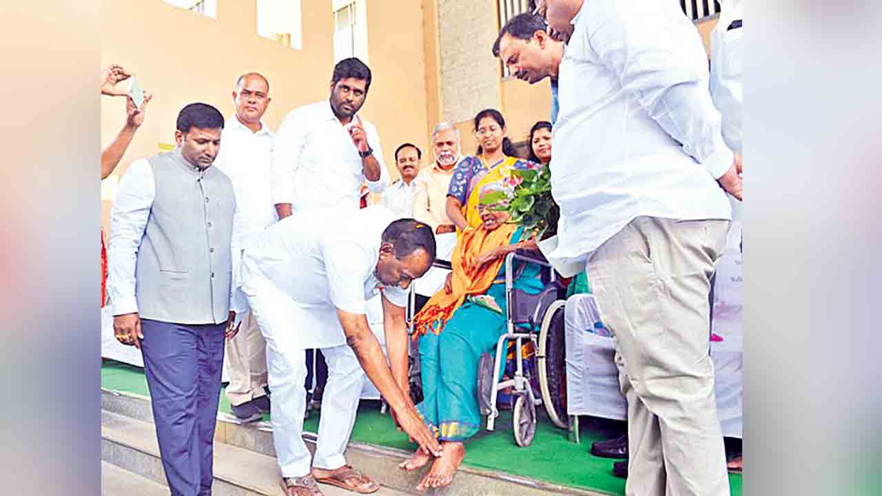 అనతి కాలంలోనే..అద్భుత విజయాలు